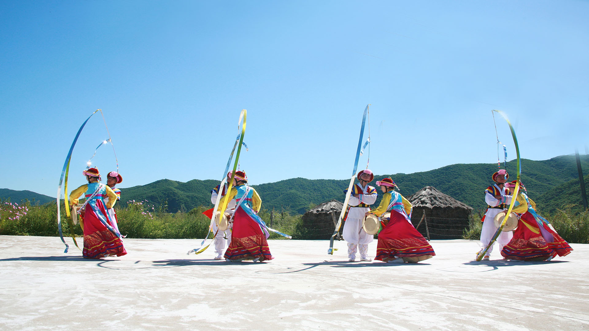 农乐舞表演3 拷贝