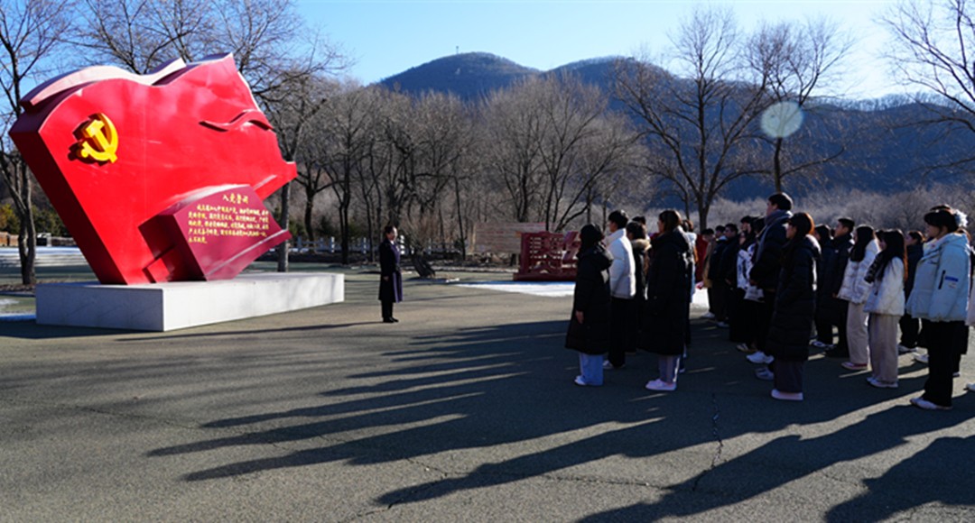 dcecb344b7633a8d3d60b74b054340a_副本.jpg dcecb344b7633a8d3d60b74b054340a_副本.jpg