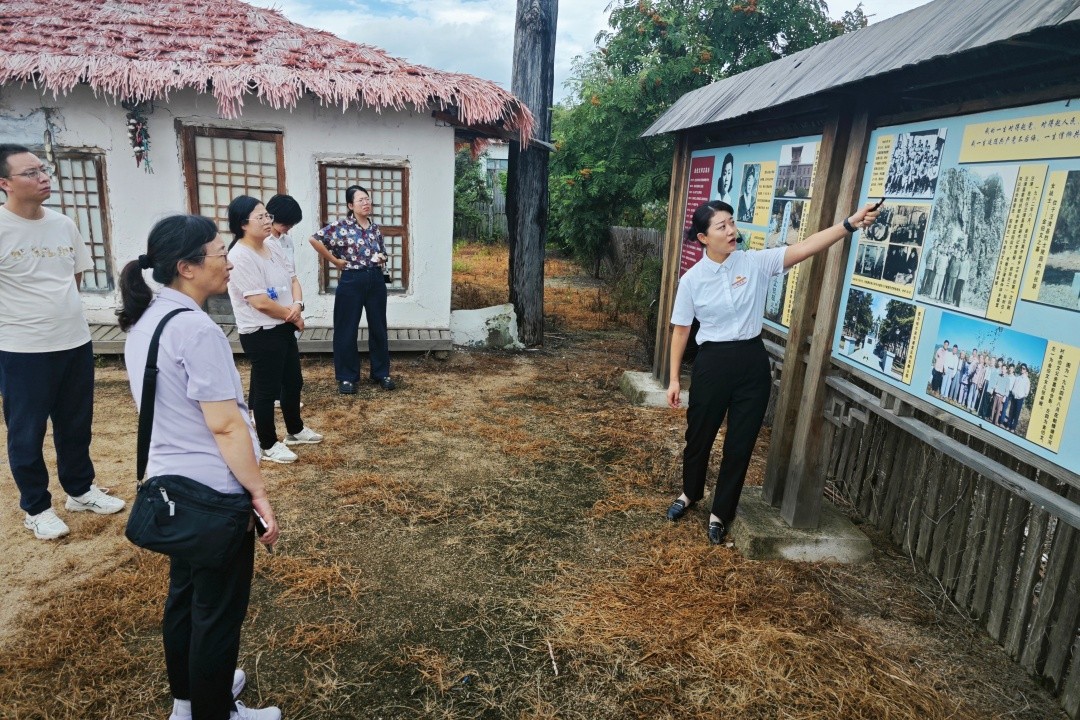 ad5233c76e4ae3e89480774014e6cbb.jpg ad5233c76e4ae3e89480774014e6cbb.jpg